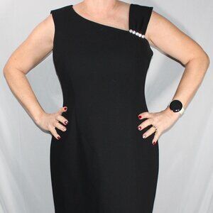 Robbie Bee 10P Black Dress with Rhinestone Detail - Sophisticated &